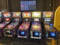 Photo of Arcade Bee by Re-Creator600.