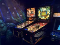 Photo of Glow in the Dark Golf by NicoPinbalfan.